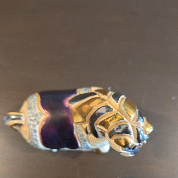 Artesania Rinconada Ceramic Horse Figure Has Blue, Gold And Purple Enamal Glaze - Picture 6 of 8